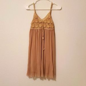Pleated skirt dress